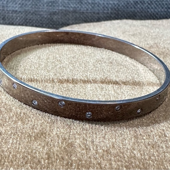 Swarovski Elegant Silver Bangle with Gem Accents size 8, Non-adjustable 5534 G - Picture 7 of 13